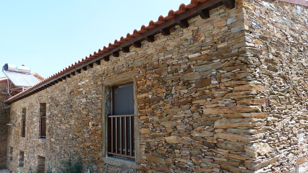 Casas De Campo Da Quinta Entre Rios Mirandela Exterior foto